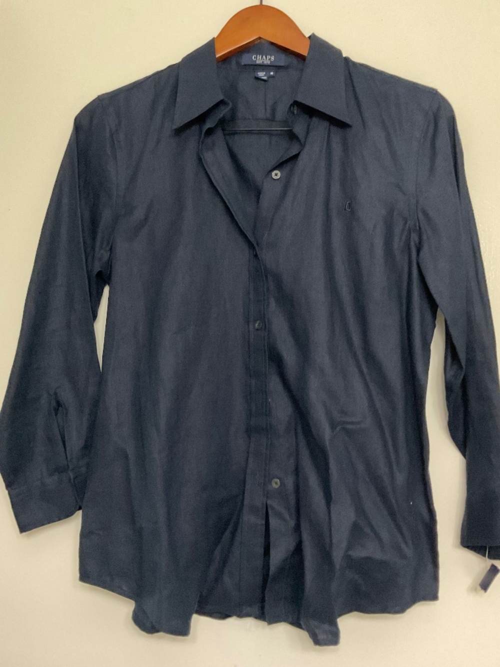 Chaps linen button-down shirt women size M